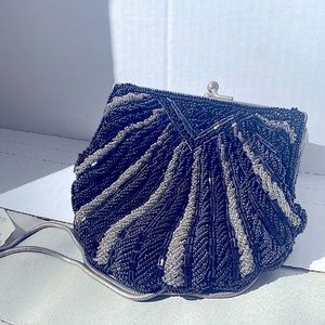 Seeded purse black gray beads